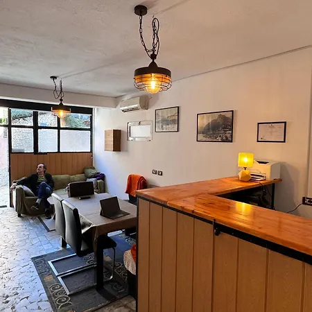 New Bazaar Hostel Tirana